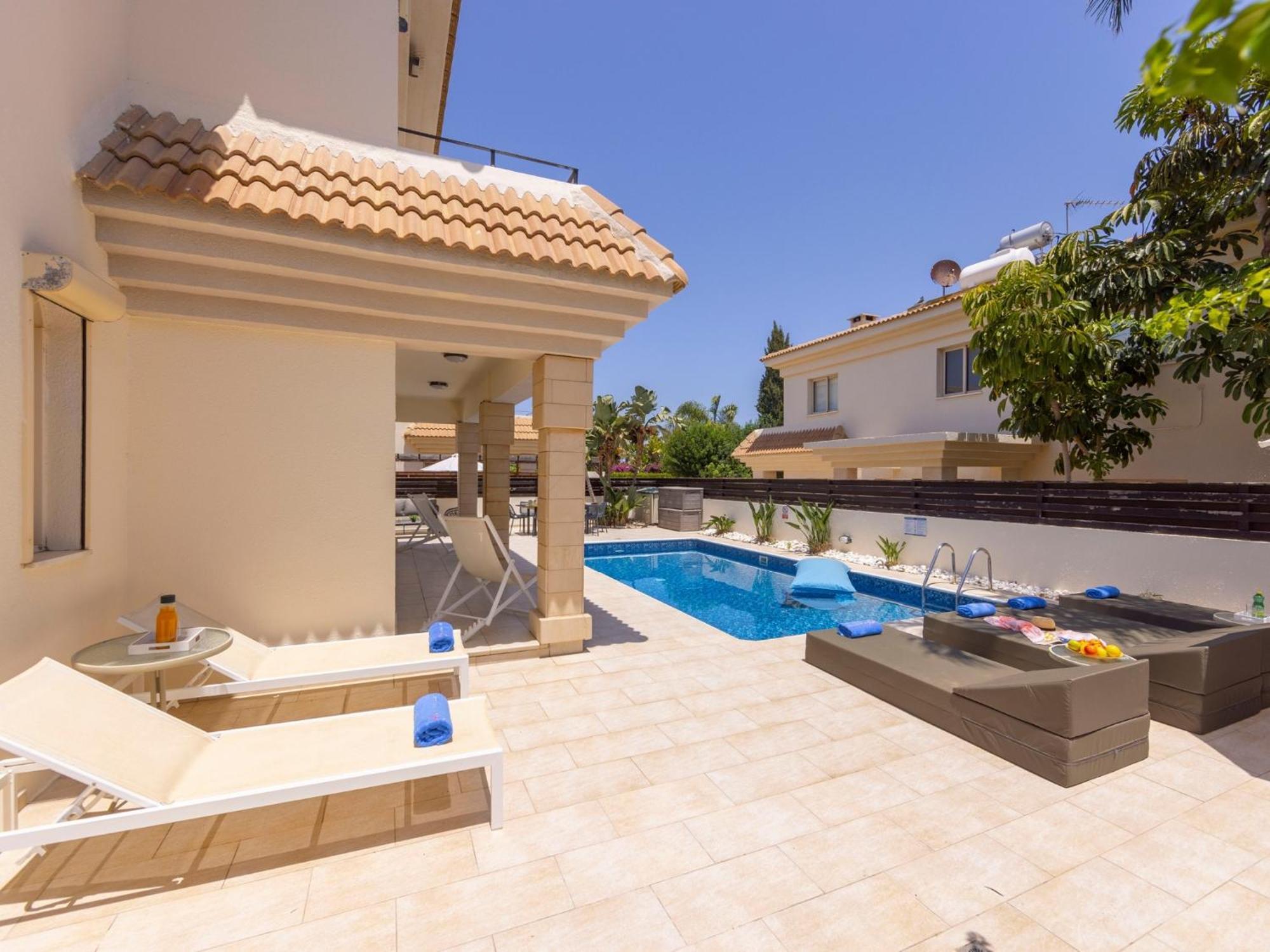 Villa Malama Paralimni Exteriör bild