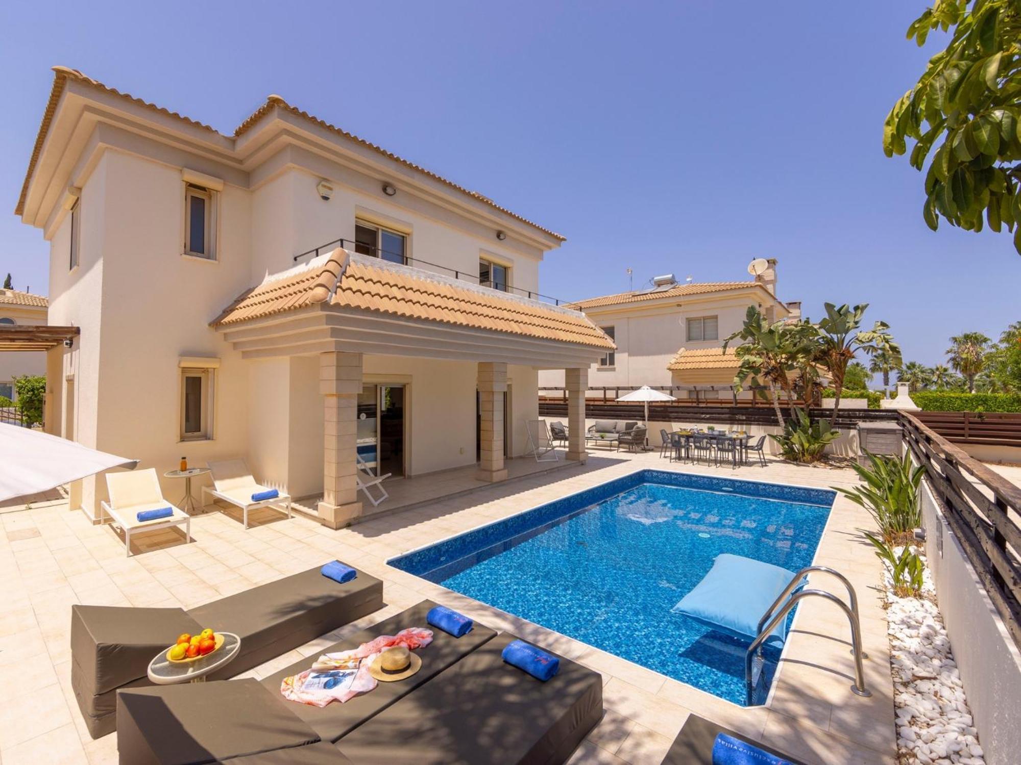 Villa Malama Paralimni Exteriör bild