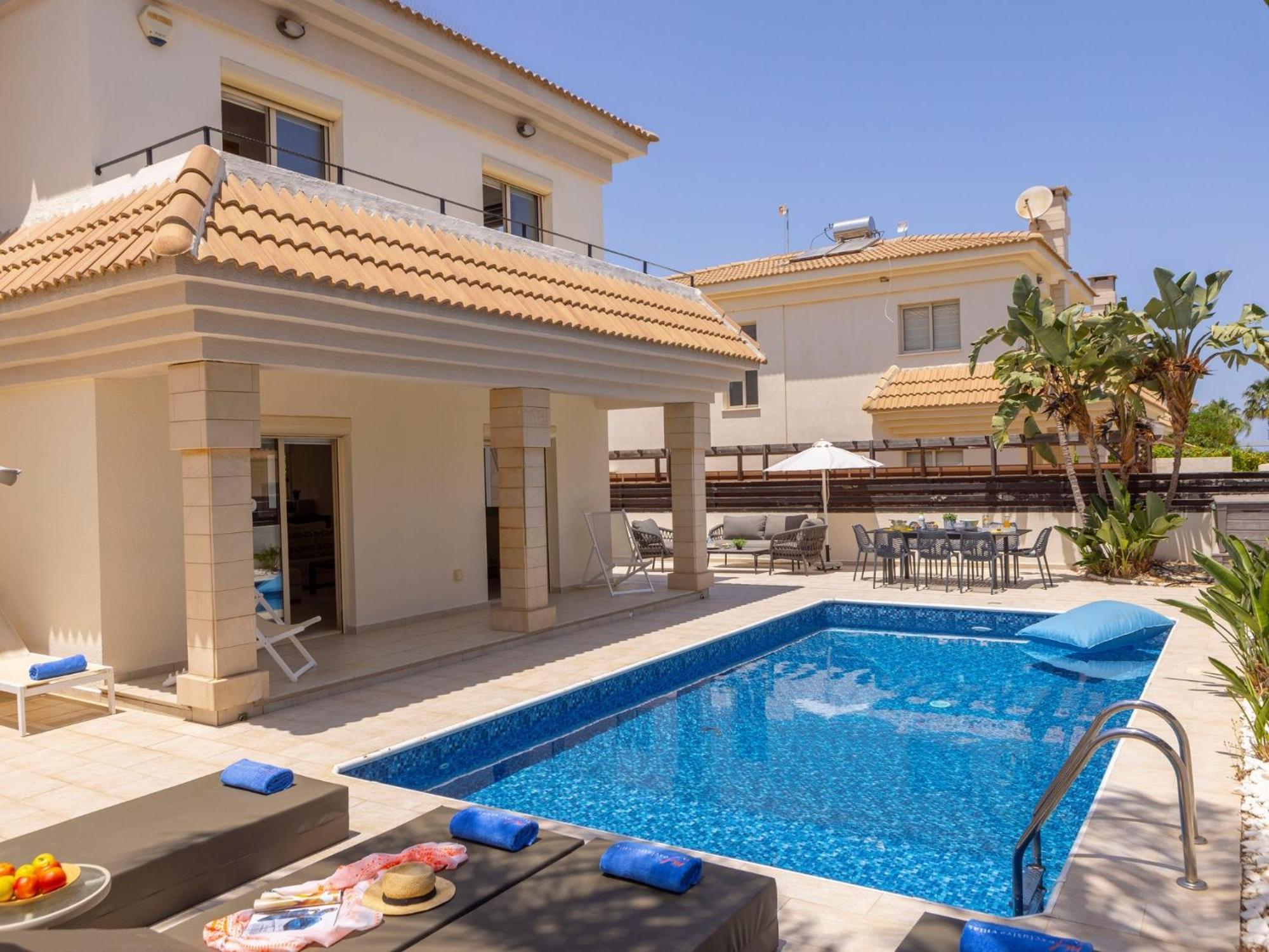 Villa Malama Paralimni Exteriör bild