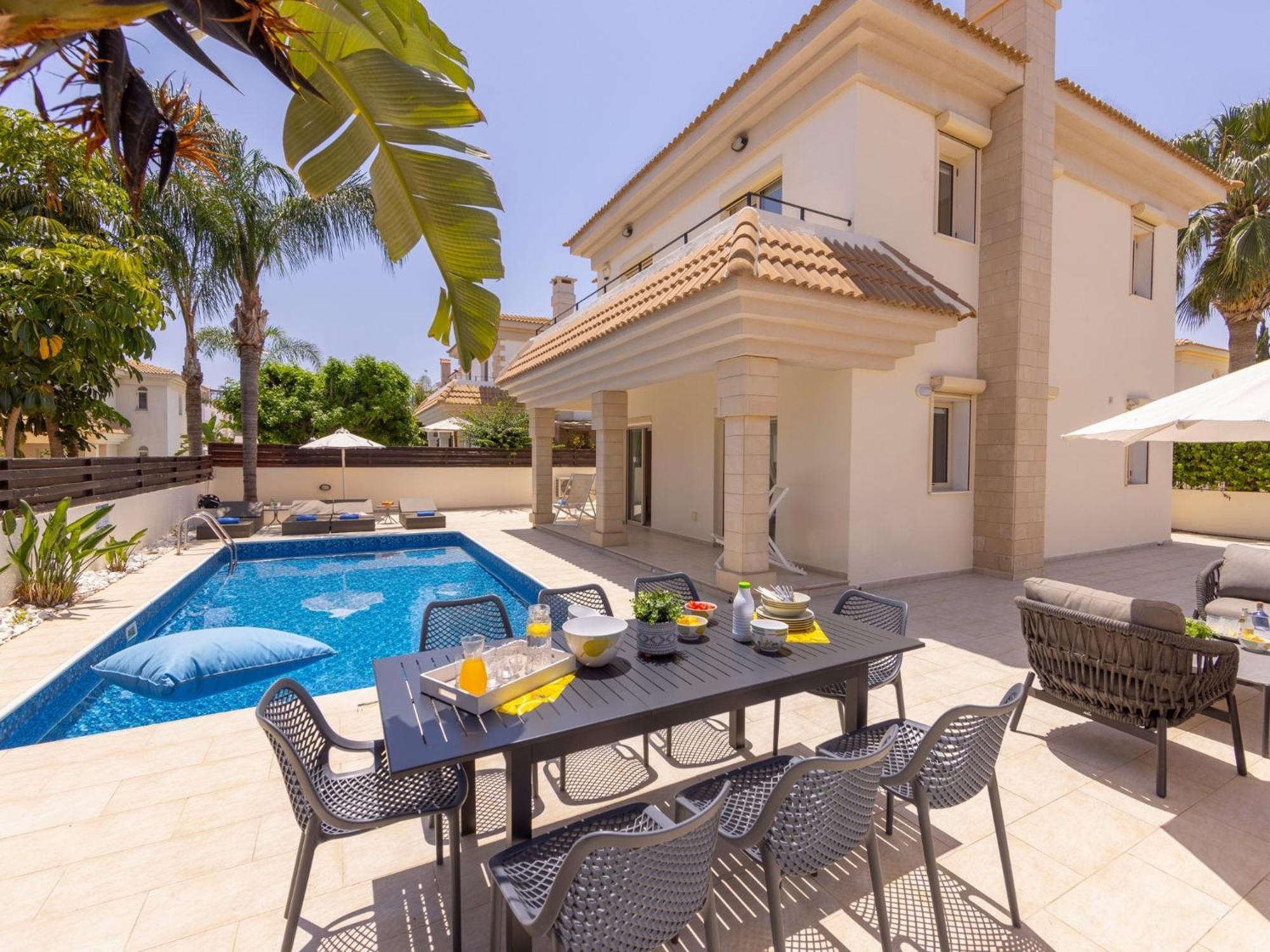 Villa Malama Paralimni Exteriör bild