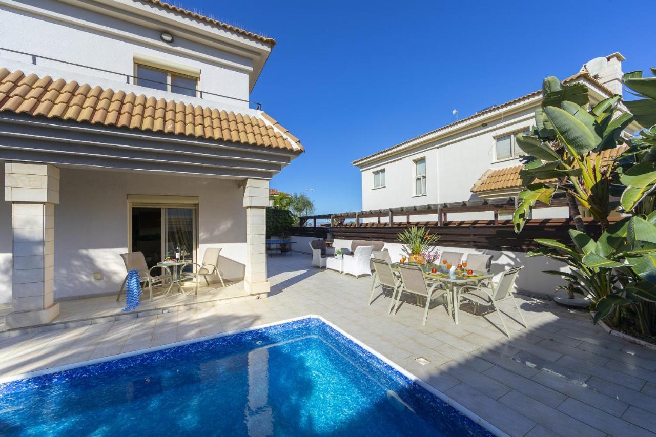 Villa Malama Paralimni Exteriör bild
